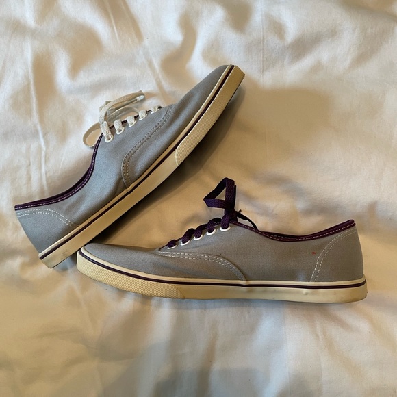 Vans Authentics NEW and RARE COLOR - Picture 3 of 3